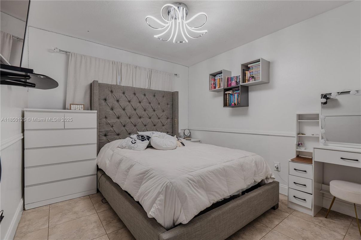 Bedroom, Chandelier, Interior
