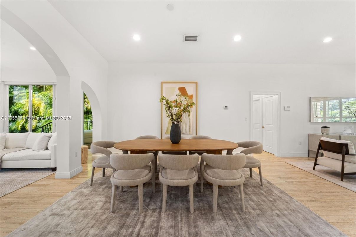 Dining room, Interior, Recessed Lighting, Wood Texture Flooring