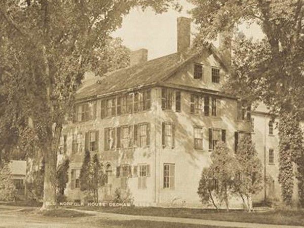 Exterior, Facade, Georgian