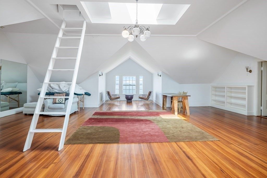 Chandelier, Interior, Wood Texture Flooring