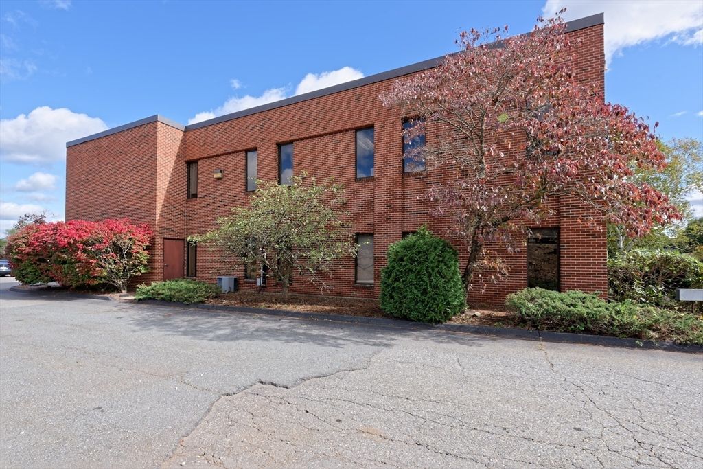 Exterior, Facade, Brick Facade, Condo Building