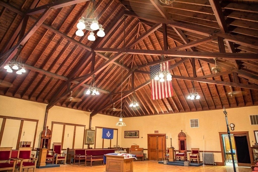Chandelier, Interior, Pendant Lights, Wooden Beams, Wooden Ceilings, Wood Texture Flooring