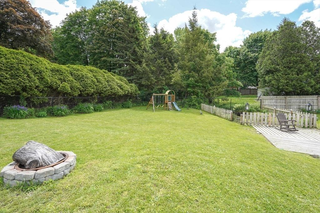 Backyard, Exterior, Playground