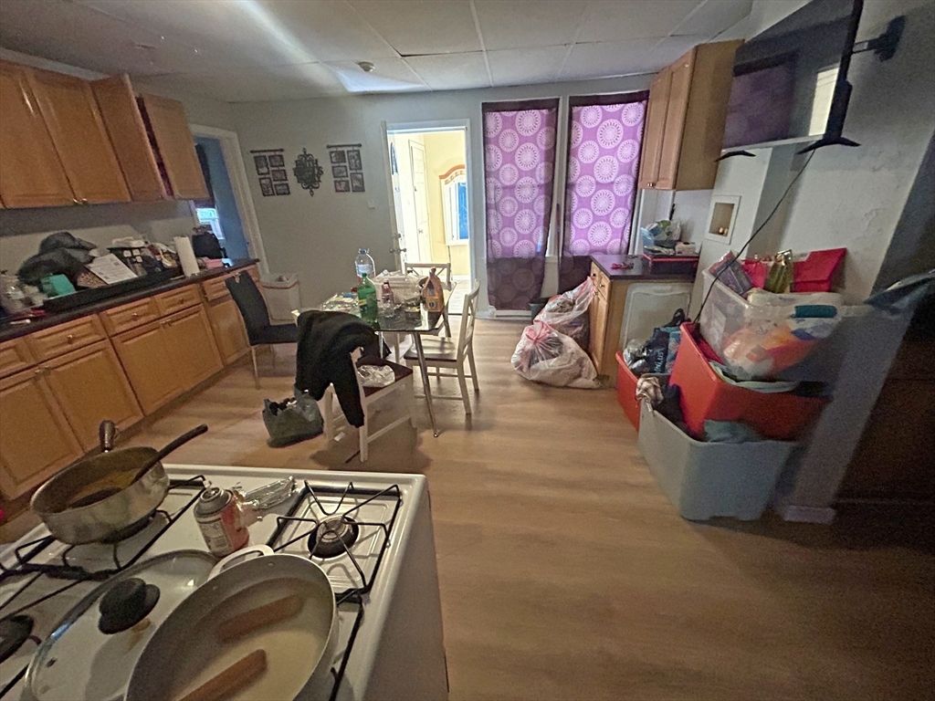Dining room, Interior, Wood Texture Flooring