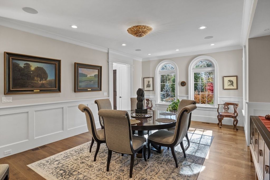 Dining room, Interior, Recessed Lighting, Wood Texture Flooring