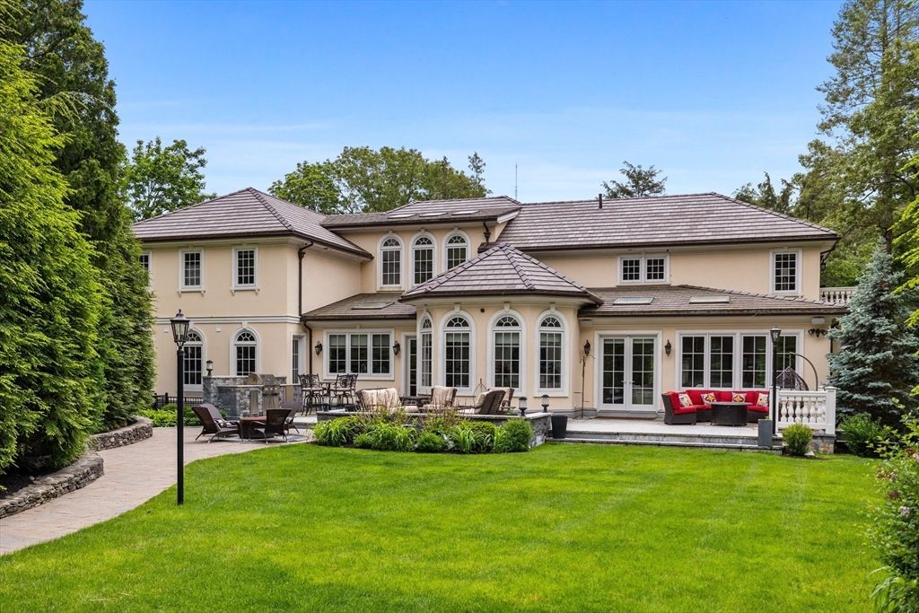 Backyard, Exterior, Facade, French Provincial