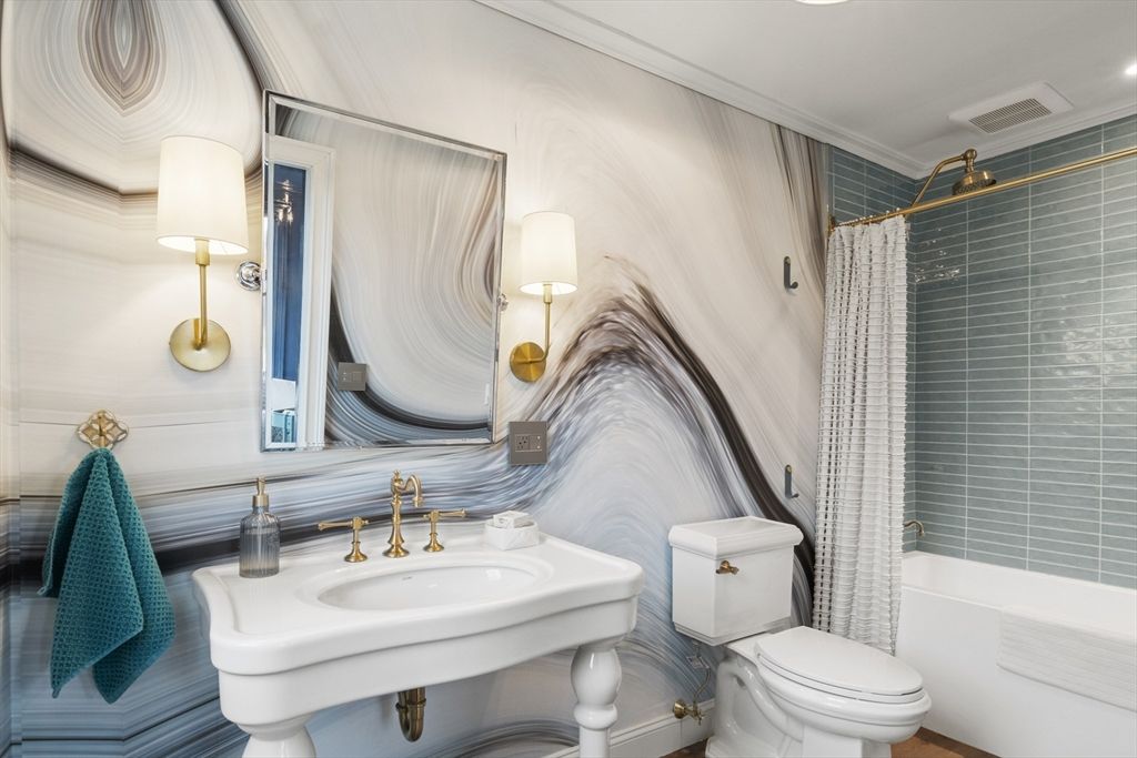 Bathroom, Interior