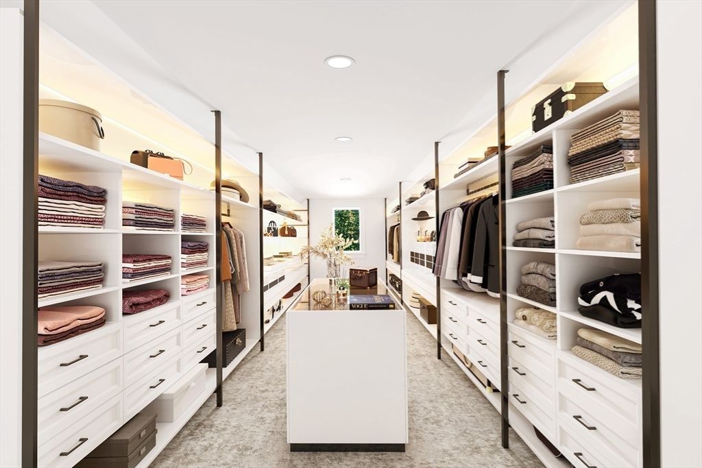 Interior, Recessed Lighting, Walk-in Closets