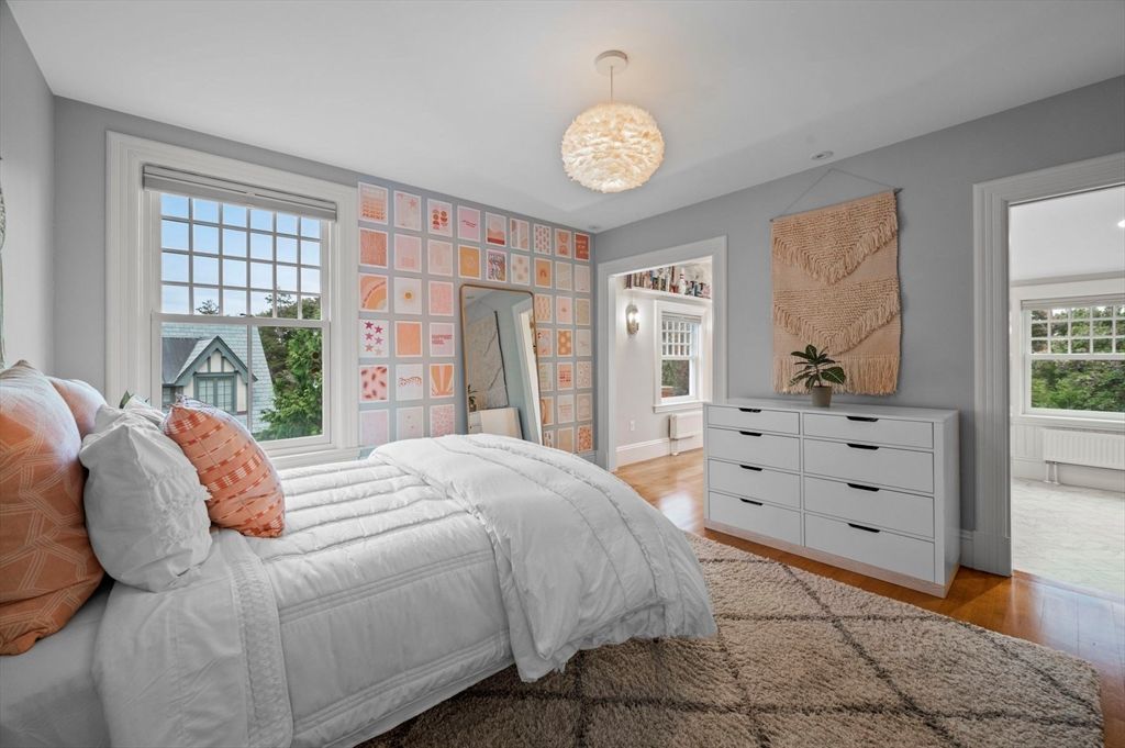 Bedroom, Chandelier, Interior, Pendant Lights, Wood Texture Flooring