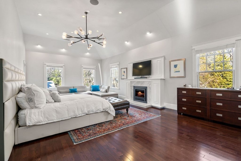 Bedroom, Fireplace, Interior, Pendant Lights, Recessed Lighting, Wood Texture Flooring