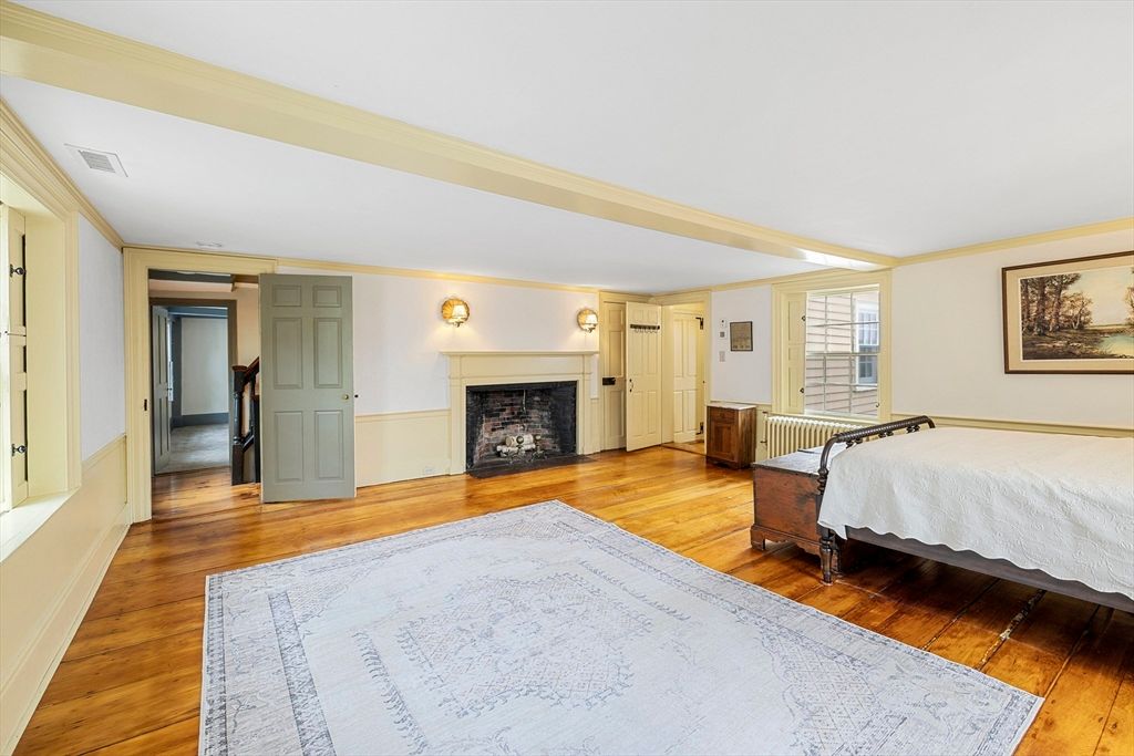 Bedroom, Fireplace, Interior, Wood Texture Flooring