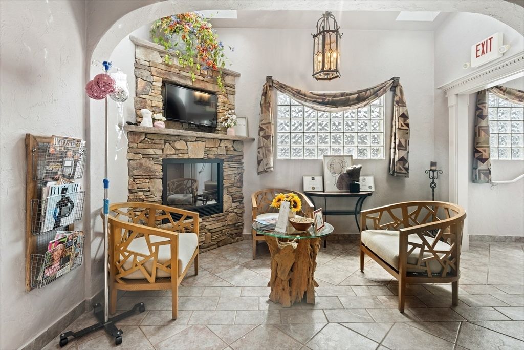Fireplace, Interior, Living room