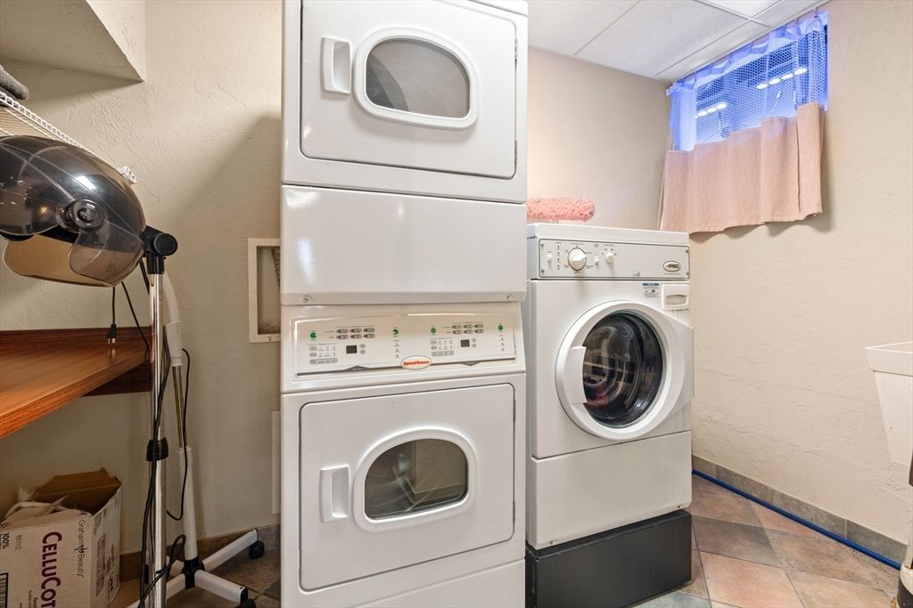 Interior, Utility Closets, Washer