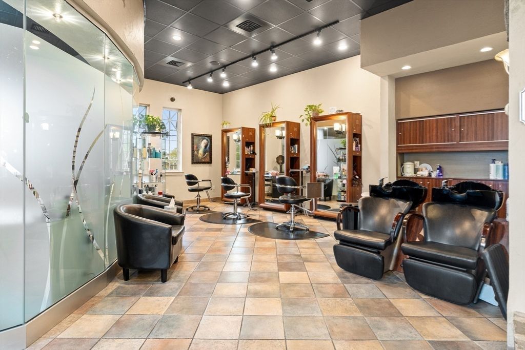 Interior, Recessed Lighting