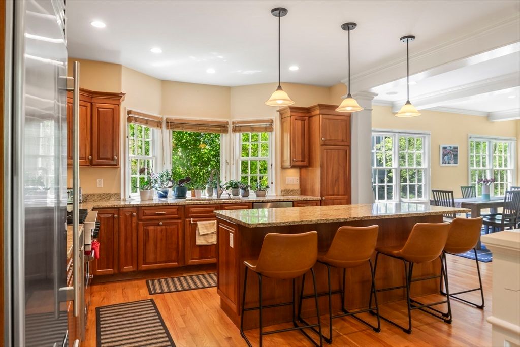 Dining room, Interior, Kitchen, Pendant Lights, Recessed Lighting, Stainless Steel Appliances, Wood Texture Flooring