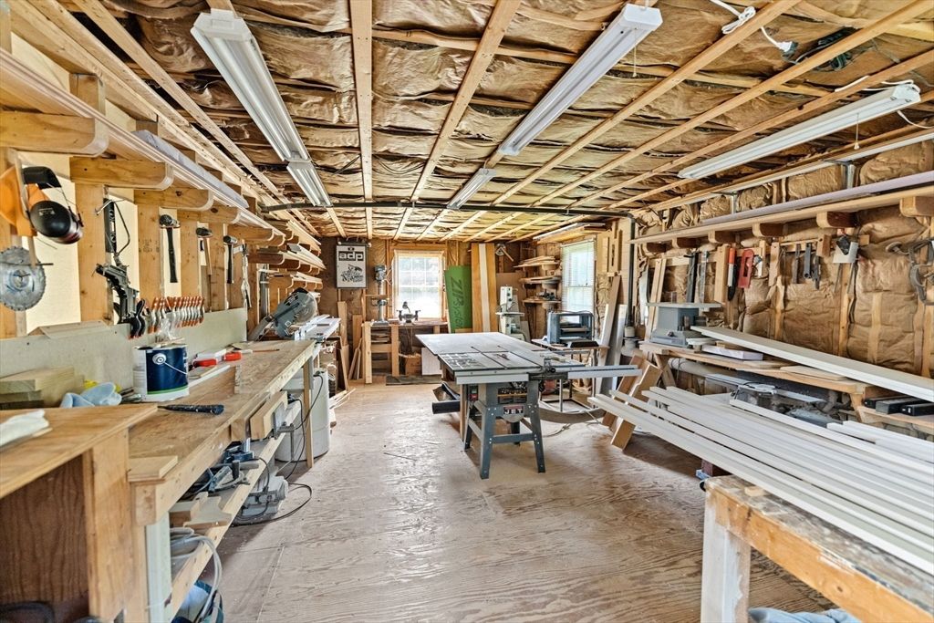 Interior, Wooden Beams, Wooden Walls