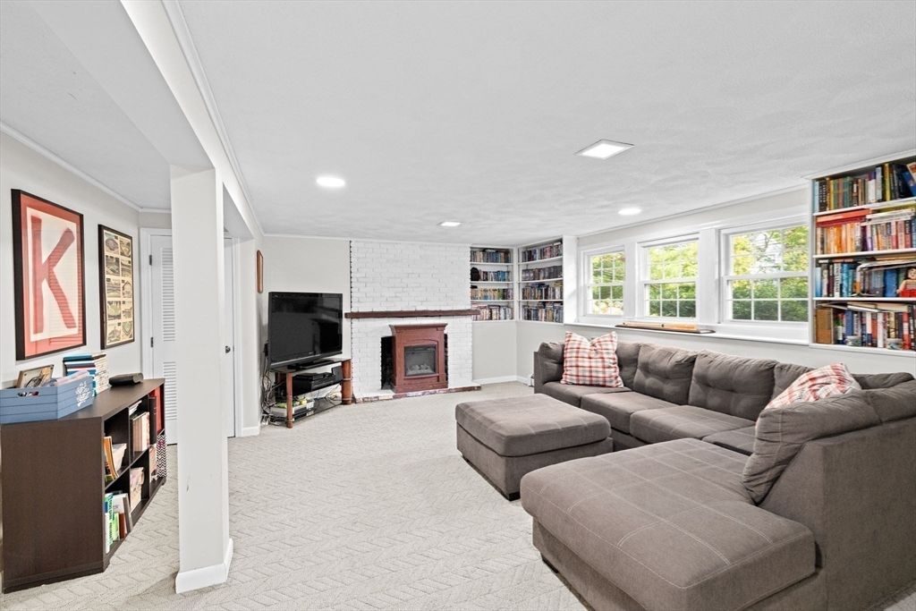 Fireplace, Interior, Living room, Recessed Lighting