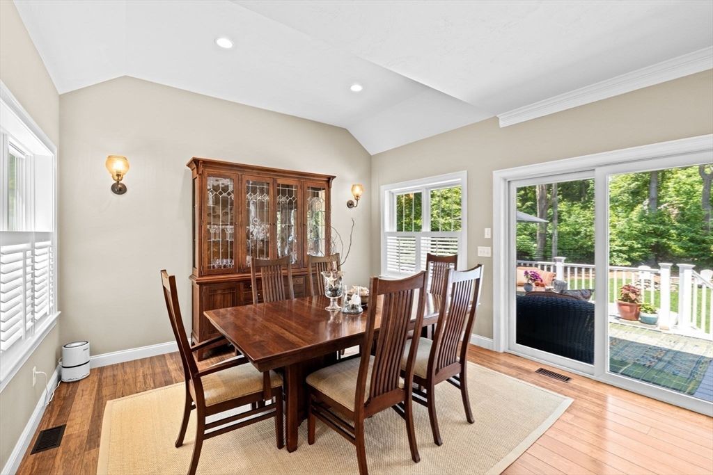 Dining room, Interior, Recessed Lighting, Wood Texture Flooring
