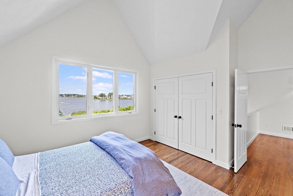 Bedroom, Interior, Water, Wood Texture Flooring
