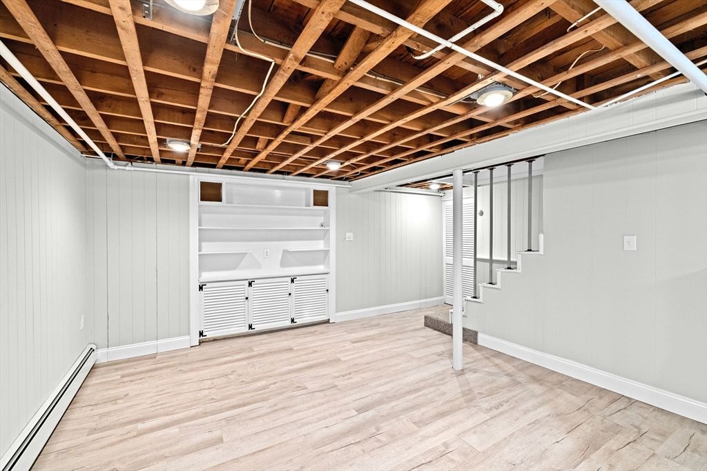 Empty room, Interior, Wooden Beams, Wooden Ceilings, Wood Texture Flooring