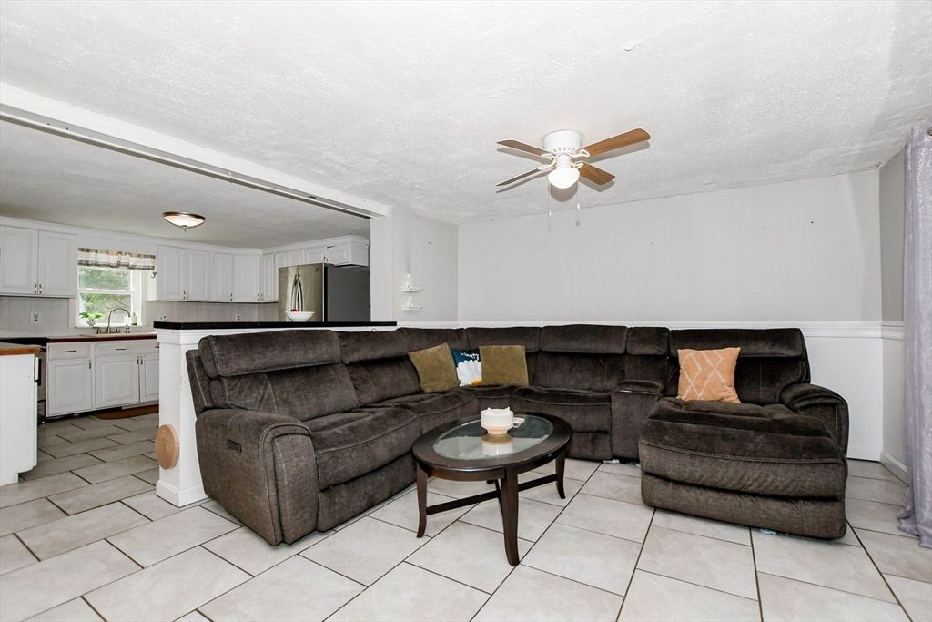 Interior, Kitchen, Living room