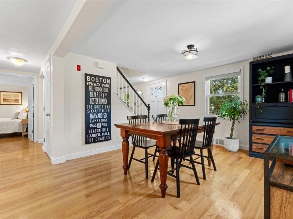 Dining room, Interior, Wood Texture Flooring