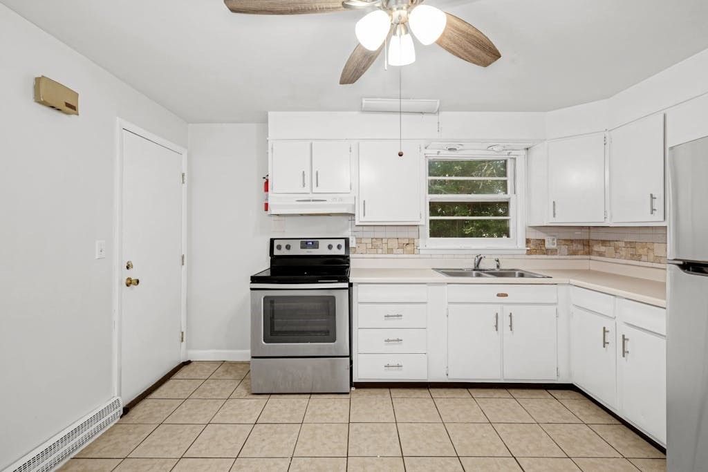 Interior, Kitchen