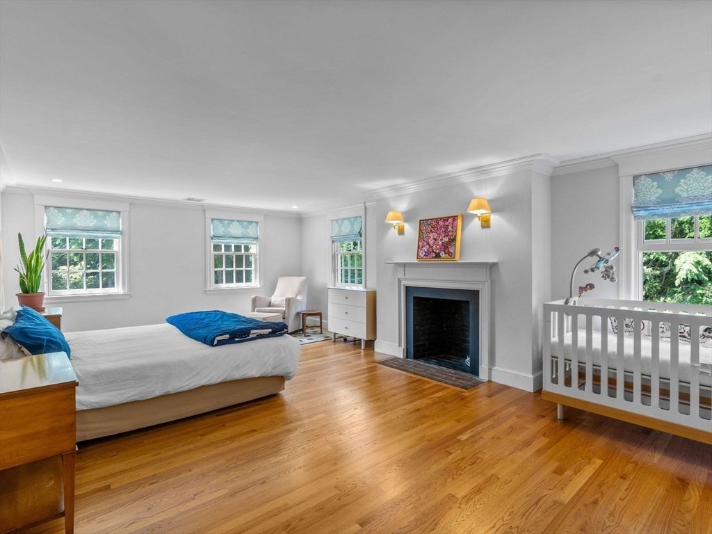 Bedroom, Fireplace, Interior, Recessed Lighting, Wood Texture Flooring
