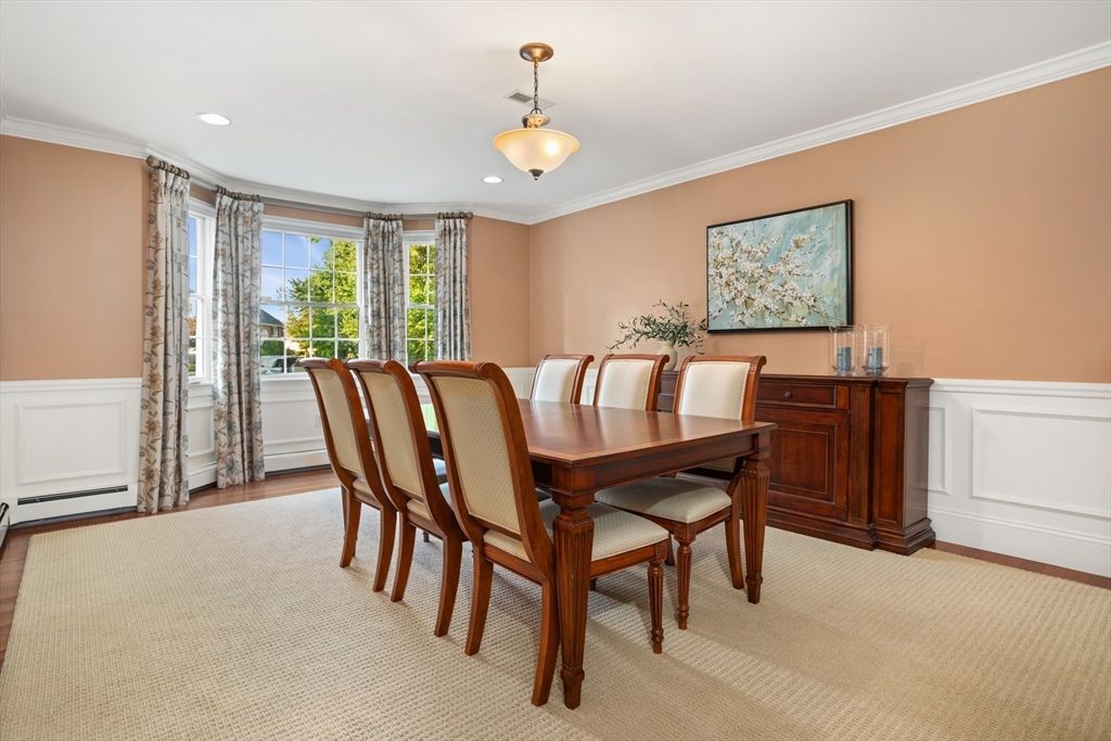 Dining room, Interior, Recessed Lighting, Wood Texture Flooring