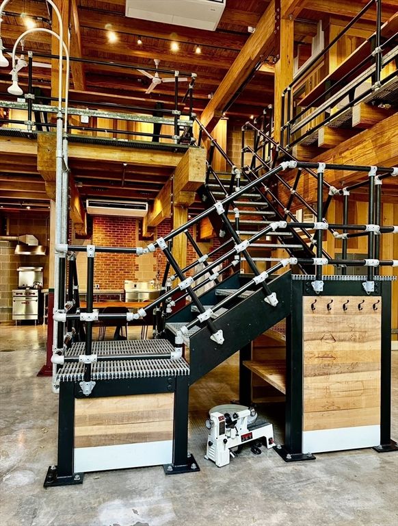 Interior, Wooden Beams