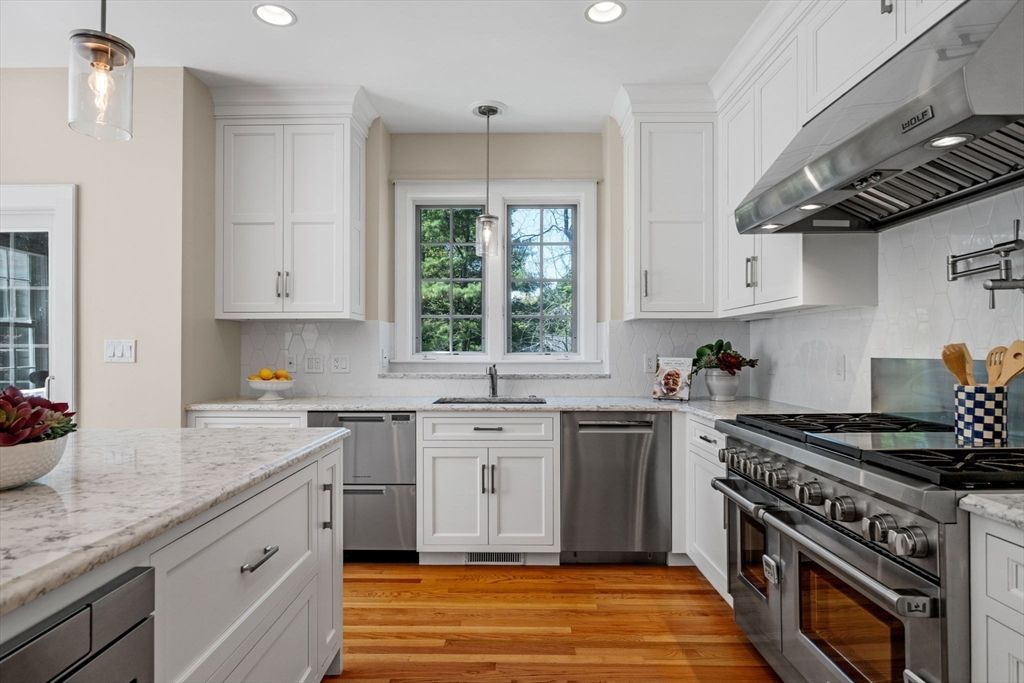 Interior, Kitchen, Pendant Lights, Recessed Lighting, Stainless Steel Appliances, Wood Texture Flooring