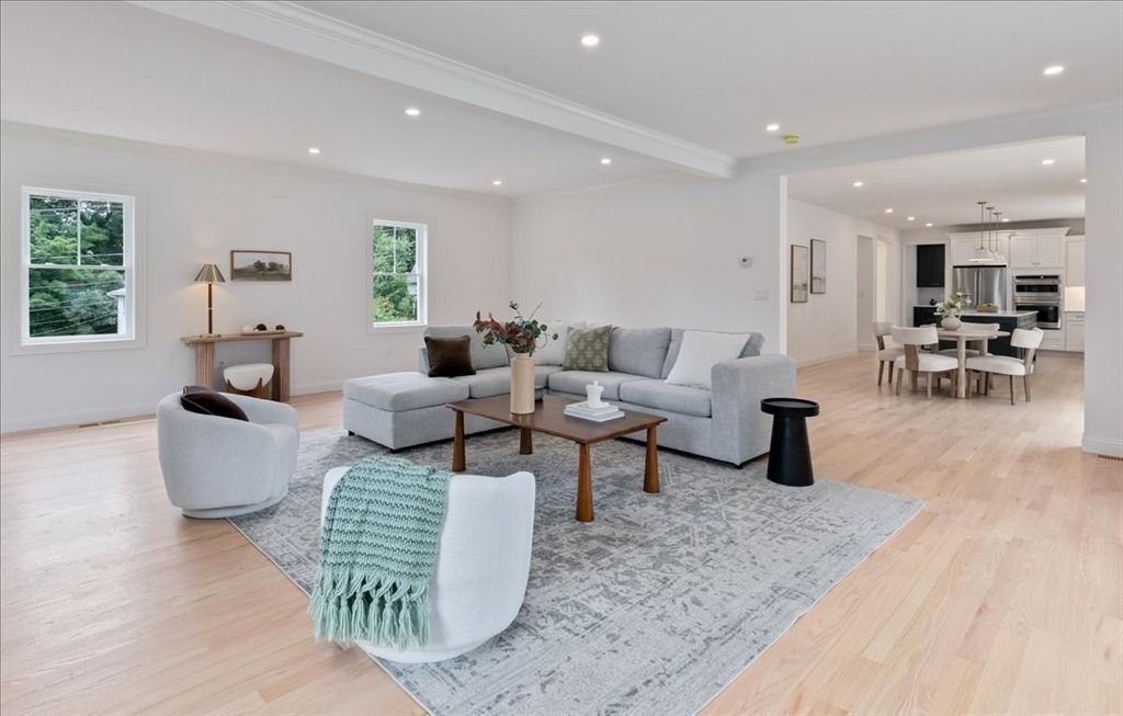 Dining room, Interior, Kitchen, Living room, Pendant Lights, Recessed Lighting, Stainless Steel Appliances, Wood Texture Flooring