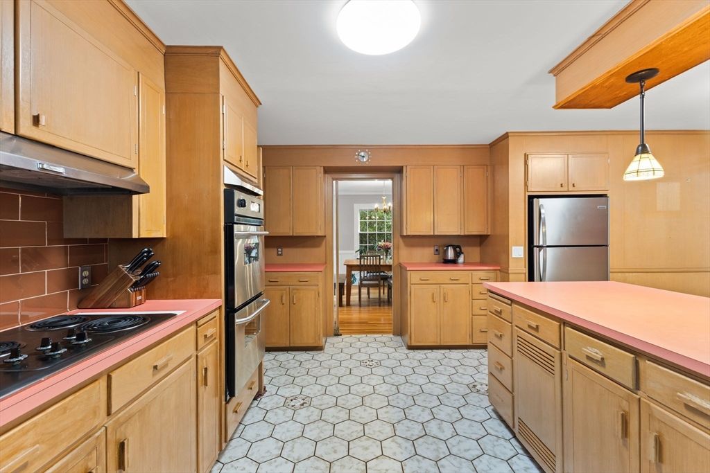 Interior, Kitchen, Pendant Lights, Stainless Steel Appliances