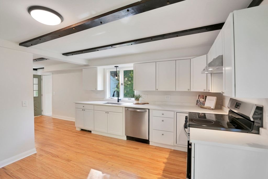 Interior, Kitchen, Pendant Lights, Stainless Steel Appliances, Wooden Beams, Wood Texture Flooring