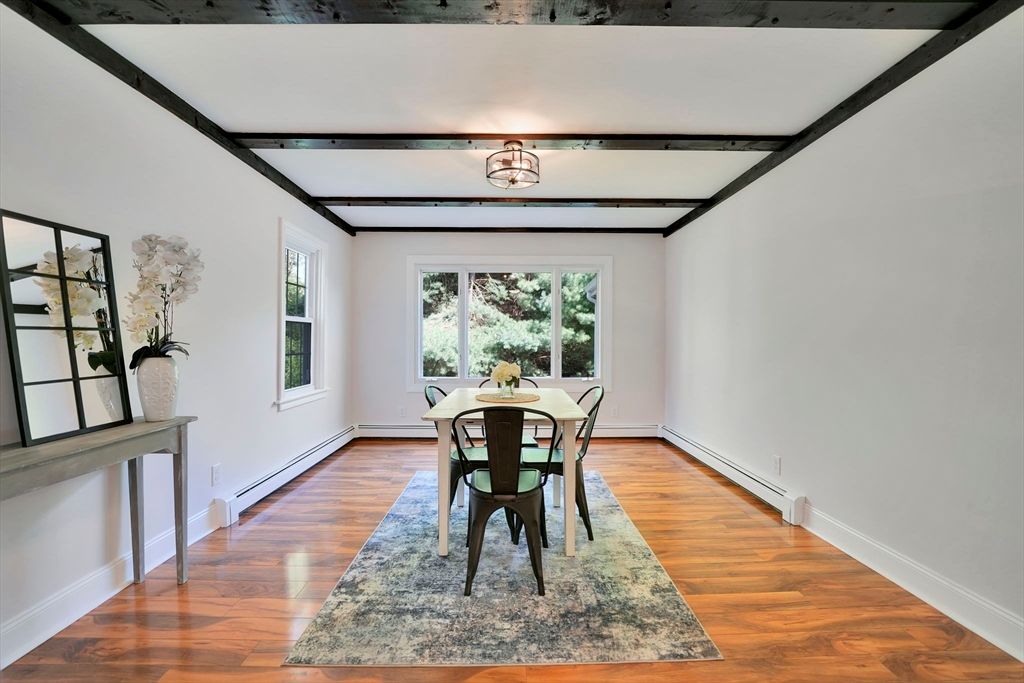 Dining room, Interior, Wood Texture Flooring