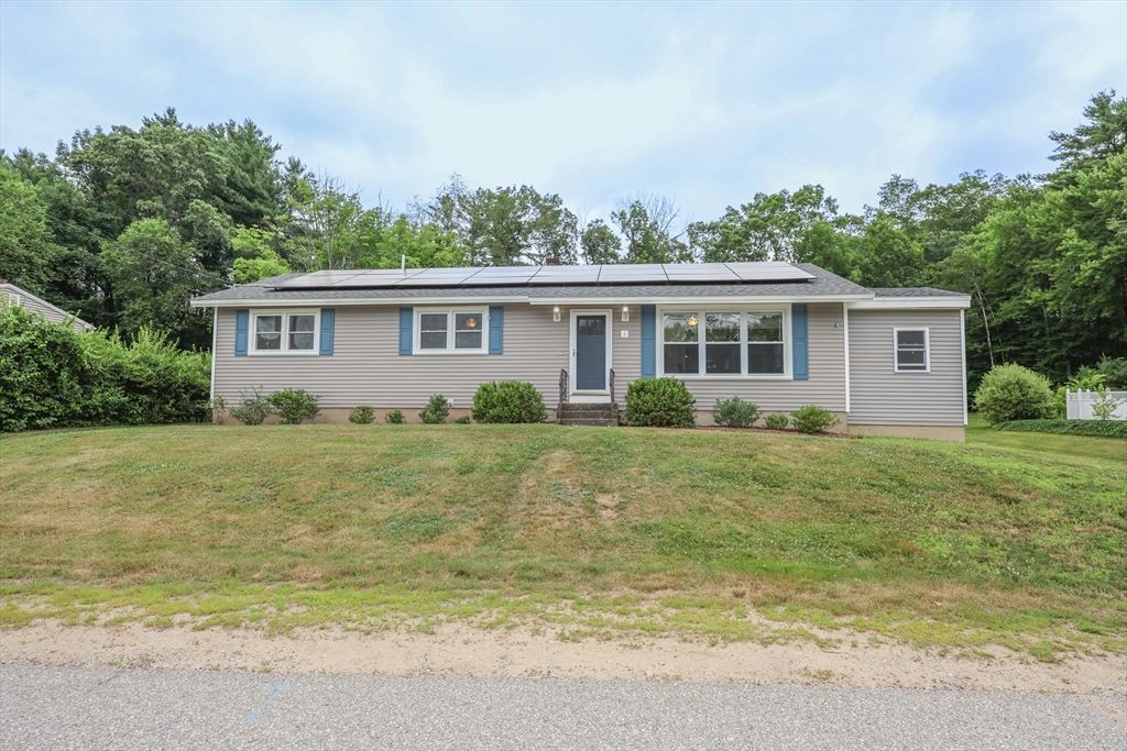 Backyard, Exterior, Facade, Solar Panels, Cape Cod