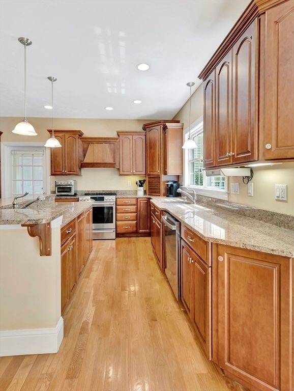 Interior, Kitchen, Pendant Lights, Recessed Lighting, Wood Texture Flooring