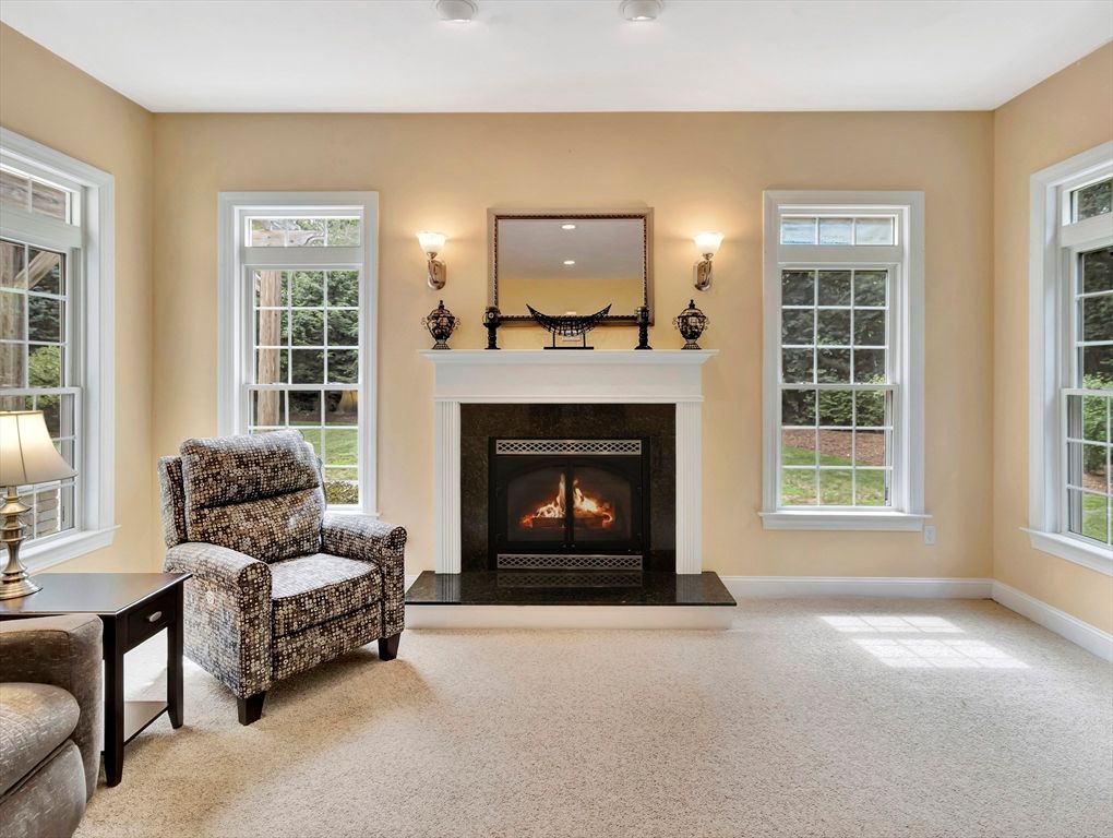 Fireplace, Interior, Recessed Lighting
