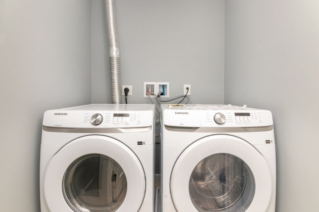 Interior, Utility Closets, Washer