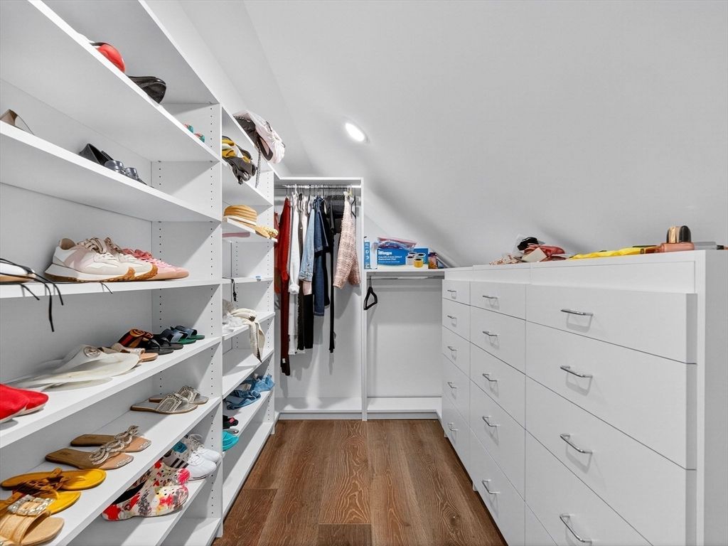 Interior, Recessed Lighting, Walk-in Closets, Wood Texture Flooring