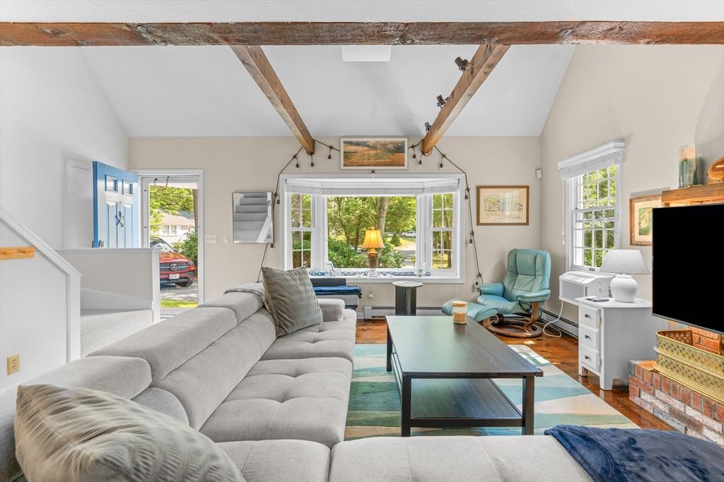 Interior, Living room, Wooden Beams, Wood Texture Flooring
