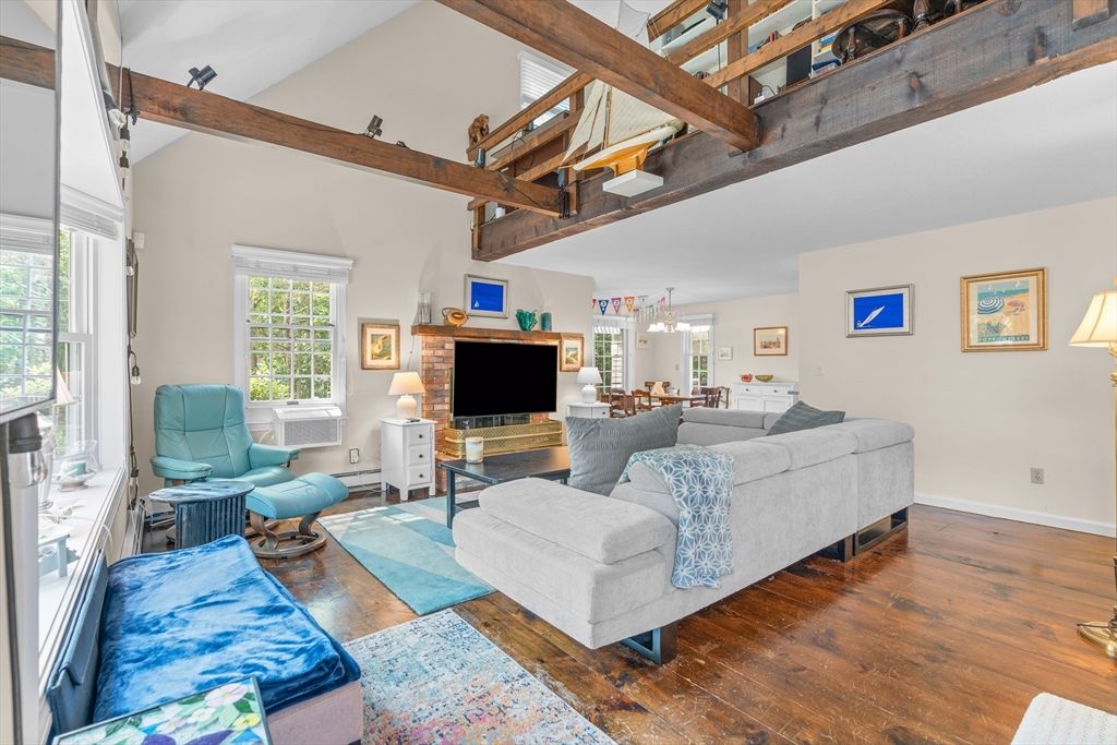 Dining room, Interior, Living room, Wooden Beams, Wood Texture Flooring