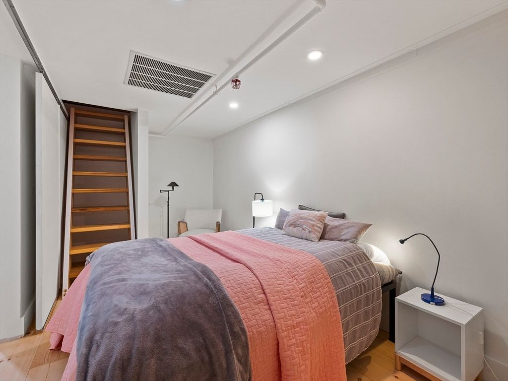 Bedroom, Interior, Recessed Lighting, Wood Texture Flooring
