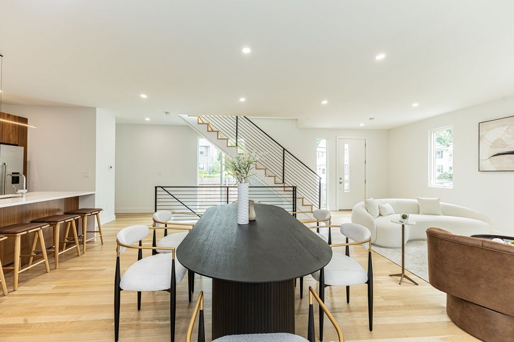 Dining room, Interior, Living room, Recessed Lighting, Wood Texture Flooring