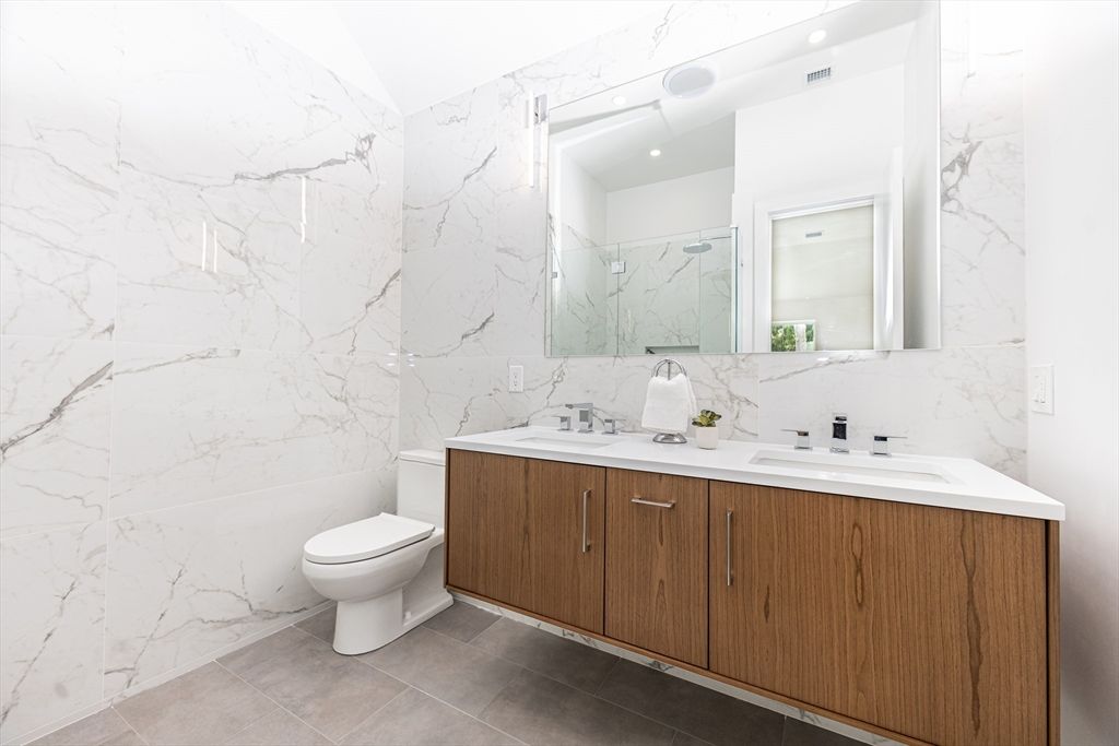 Bathroom, Dual Sink Vanities, Interior, Marble Walls, Recessed Lighting