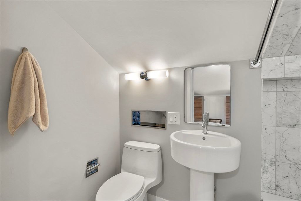Bathroom, Interior, Marble Walls