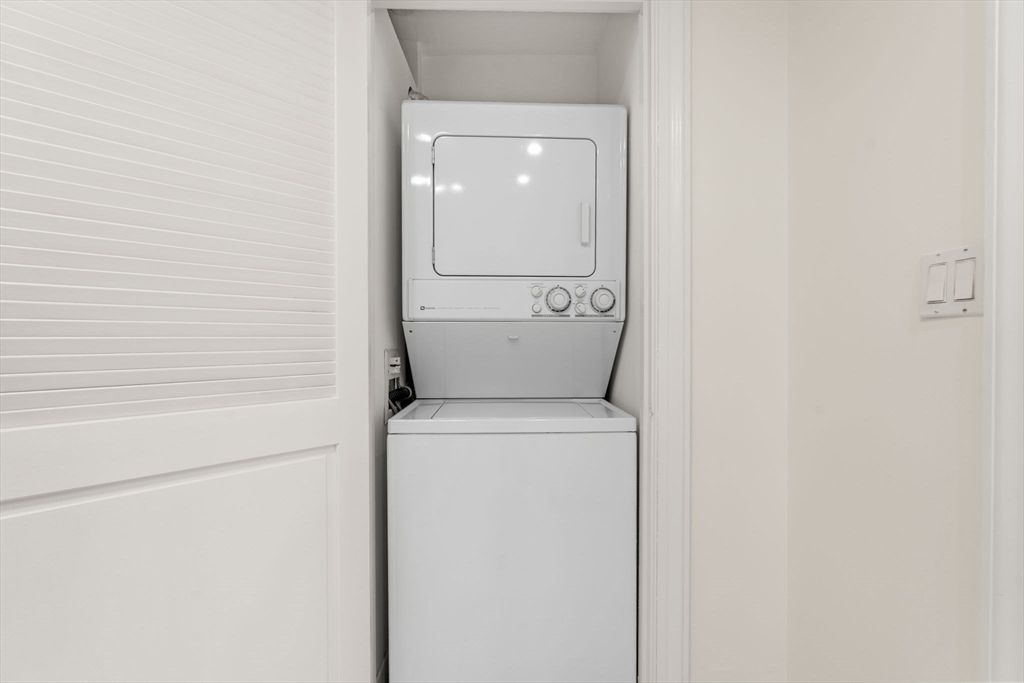 Interior, Utility Closets, Washer