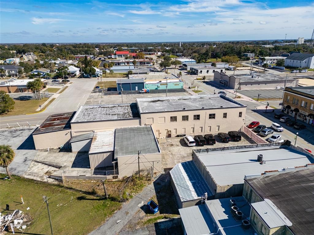 Exterior, Drone