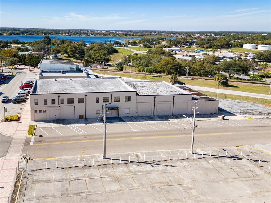 Exterior, Drone