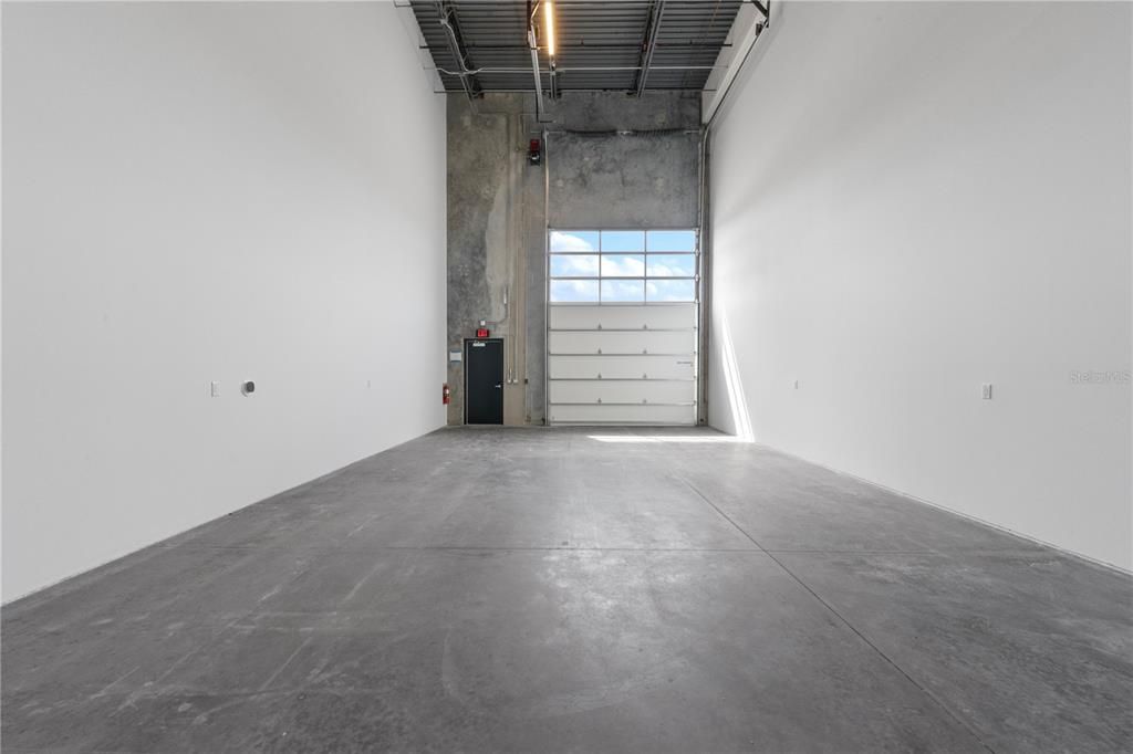 Garage, Interior
